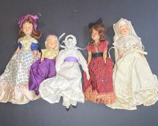 Vintage Composition Dolls in Period Costumes - Dolls of the World
