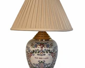 Delft Style "Van Der Lann" Tobacco Jar Table Lamp