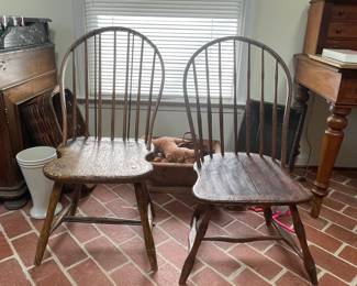 Pair of Bow Back Windsor Chairs