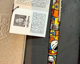 Thom Reaves pen
