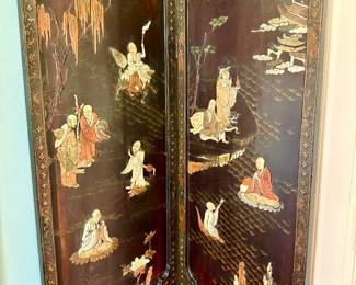 antique Chinese screen (2 parts).