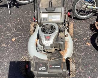Murray lawnmower….24” swath