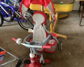Tricycle push cart