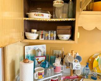 SAVE THE DATE! Please join Roman and Company Estate Sales for a beautiful, loaded Eastside home at 8808 Sampson Court, EPTX 79925 on SAT, 4/25/26 8A-2P AND SUN, 4/26/26 9A-2P. Items include MCM Living, Dining and and BR furniture, black lacquer Baldwin piano, vintage black lacquer Zenith console stereo, tons of Star Trek memorabilia, decor, china, vintage bar items, yard and garden, antique Singer treadle machine, holiday decor, sewing/craft supplies, games and much more!  Images available at www.rocoestatesales.com  WHERE: 8808 Sampson Court, El Paso, TX 79925 WHEN: SAT 04/25/26 8A-2P and SUN 04/26/26 9A-2P  No prices offered prior to sale date.&nbsp; Please bring assistance to load large and/or heavy items. Credit cards accepted with minimum $20.00 purchase. We look forward to seeing you at the sale!