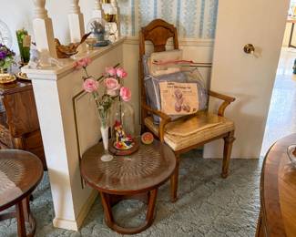 SAVE THE DATE! Please join Roman and Company Estate Sales for a beautiful, loaded Eastside home at 8808 Sampson Court, EPTX 79925 on SAT, 4/25/26 8A-2P AND SUN, 4/26/26 9A-2P. Items include MCM Living, Dining and and BR furniture, black lacquer Baldwin piano, vintage black lacquer Zenith console stereo, tons of Star Trek memorabilia, decor, china, vintage bar items, yard and garden, antique Singer treadle machine, holiday decor, sewing/craft supplies, games and much more!  Images available at www.rocoestatesales.com  WHERE: 8808 Sampson Court, El Paso, TX 79925 WHEN: SAT 04/25/26 8A-2P and SUN 04/26/26 9A-2P  No prices offered prior to sale date.&nbsp; Please bring assistance to load large and/or heavy items. Credit cards accepted with minimum $20.00 purchase. We look forward to seeing you at the sale!