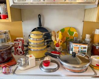 SAVE THE DATE! Please join Roman and Company Estate Sales for a beautiful, loaded Eastside home at 8808 Sampson Court, EPTX 79925 on SAT, 4/25/26 8A-2P AND SUN, 4/26/26 9A-2P. Items include MCM Living, Dining and and BR furniture, black lacquer Baldwin piano, vintage black lacquer Zenith console stereo, tons of Star Trek memorabilia, decor, china, vintage bar items, yard and garden, antique Singer treadle machine, holiday decor, sewing/craft supplies, games and much more!  Images available at www.rocoestatesales.com  WHERE: 8808 Sampson Court, El Paso, TX 79925 WHEN: SAT 04/25/26 8A-2P and SUN 04/26/26 9A-2P  No prices offered prior to sale date.&nbsp; Please bring assistance to load large and/or heavy items. Credit cards accepted with minimum $20.00 purchase. We look forward to seeing you at the sale!