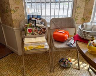 SAVE THE DATE! Please join Roman and Company Estate Sales for a beautiful, loaded Eastside home at 8808 Sampson Court, EPTX 79925 on SAT, 4/25/26 8A-2P AND SUN, 4/26/26 9A-2P. Items include MCM Living, Dining and and BR furniture, black lacquer Baldwin piano, vintage black lacquer Zenith console stereo, tons of Star Trek memorabilia, decor, china, vintage bar items, yard and garden, antique Singer treadle machine, holiday decor, sewing/craft supplies, games and much more!  Images available at www.rocoestatesales.com  WHERE: 8808 Sampson Court, El Paso, TX 79925 WHEN: SAT 04/25/26 8A-2P and SUN 04/26/26 9A-2P  No prices offered prior to sale date.&nbsp; Please bring assistance to load large and/or heavy items. Credit cards accepted with minimum $20.00 purchase. We look forward to seeing you at the sale!