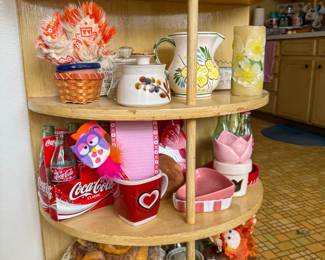 SAVE THE DATE! Please join Roman and Company Estate Sales for a beautiful, loaded Eastside home at 8808 Sampson Court, EPTX 79925 on SAT, 4/25/26 8A-2P AND SUN, 4/26/26 9A-2P. Items include MCM Living, Dining and and BR furniture, black lacquer Baldwin piano, vintage black lacquer Zenith console stereo, tons of Star Trek memorabilia, decor, china, vintage bar items, yard and garden, antique Singer treadle machine, holiday decor, sewing/craft supplies, games and much more!  Images available at www.rocoestatesales.com  WHERE: 8808 Sampson Court, El Paso, TX 79925 WHEN: SAT 04/25/26 8A-2P and SUN 04/26/26 9A-2P  No prices offered prior to sale date.&nbsp; Please bring assistance to load large and/or heavy items. Credit cards accepted with minimum $20.00 purchase. We look forward to seeing you at the sale!