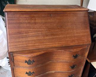 Antique Drop Leaf  New England 