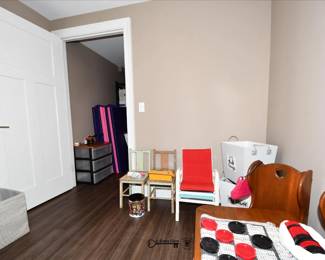 0858Bonus Room