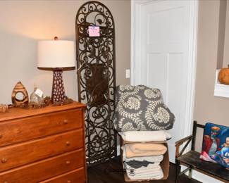 0574Family Room