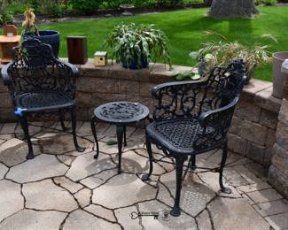 1089Back Yard