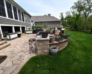 1104Back Yard