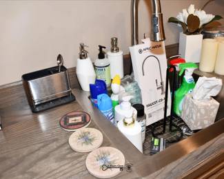 0640Second Kitchen