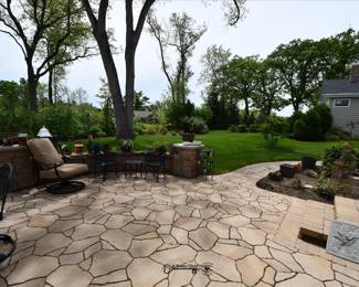 1083Back Yard