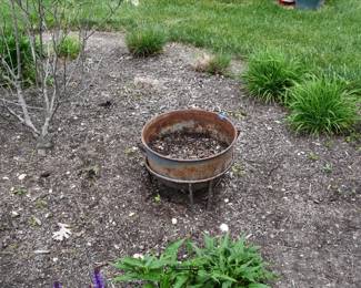 1141Back Yard