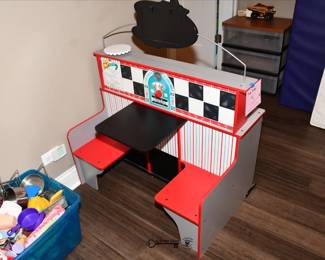 0517Family Room