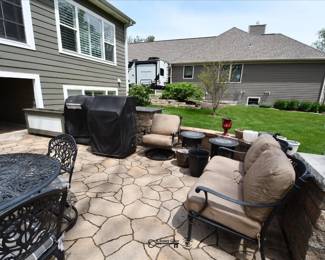 1081Back Yard