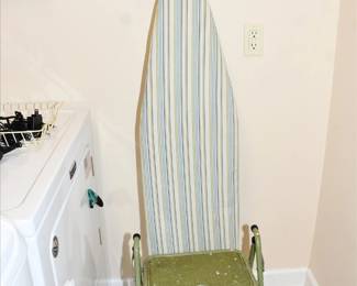 685Laundry Room