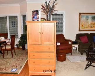 166Dining Room