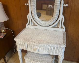 Wicker Vanity with stool