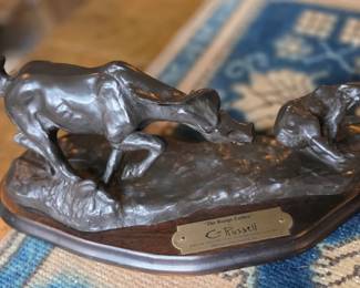 Russell statue The Range Father