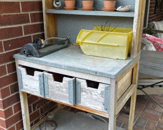 garden work bench