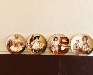 Vintage Gorham Yesteryears Doll Museum Collector Plates Set of 5 Limited Edition 1980s