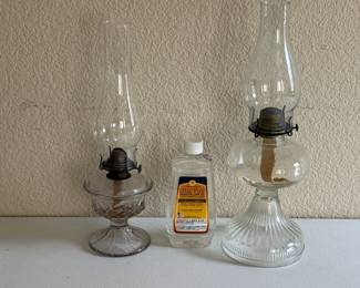 Pair of Vintage Glass Oil Lamps w/ Chimneys – Farmhouse Rustic Lighting Décor