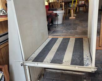 Completely Functional Wheelchair Lift-Early Purchase Available for Medical Items*Text Us Now*