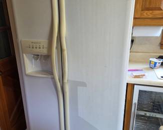 Frigidaire Refrigerator