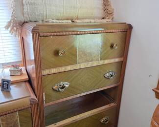1910s Antique Chest of Drawers