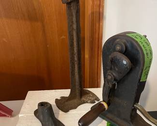 Vtg reel rewinder, shoe forms