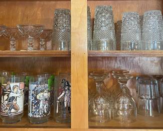 Vtg collectible glassware 