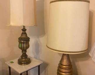 Vtg table and lamps
