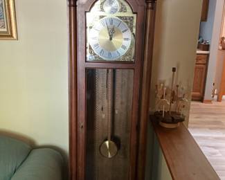 Ridgeway Grandfather Clock