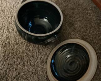 Hand-Glazed Ceramic Serving Bowl with Lid