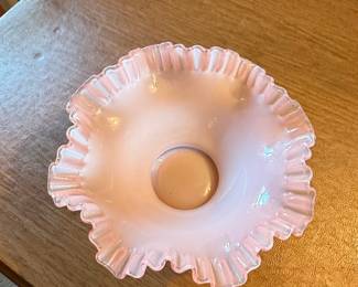 Fenton Pink Opalescent Glass Ruffled Bowl