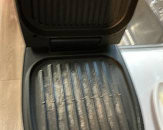 George Foreman Lean Mean Fat Grilling Machine with Bun Warmer