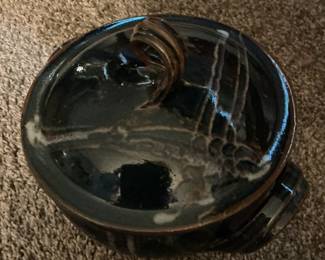 Hand-Glazed Ceramic Serving Bowl with Lid