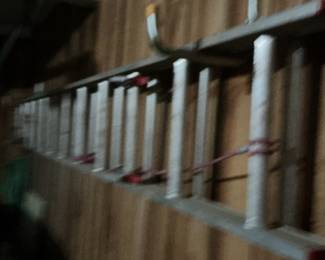 Aluminum Extension Ladder