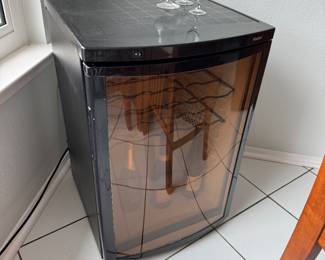 #16 - $60 - Wine fridge Haier 20Wx21Dx30