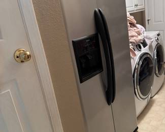 #62 - $400 - Kenmoore double door 