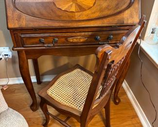#20 - $200 - Small drop front desk 32x17x42 with antique chair 