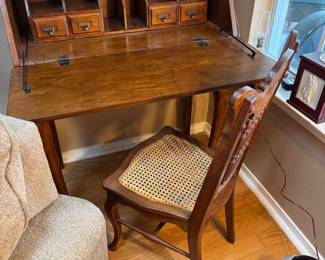 #20 - $200 - Small drop front desk 32x17x42 with antique chair 