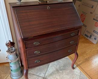 #4 - $195 - Small antique desk 1940's 30Lx17Dx38H
