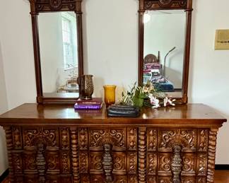 Wood carved dresser/ double mirror 