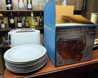 Dishes, toasters, punch set