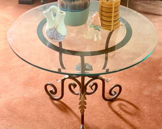 Side/ End Table W/ pottery