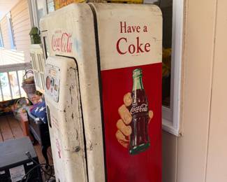 Vintage Cavalier Coca-Cola vending machine
